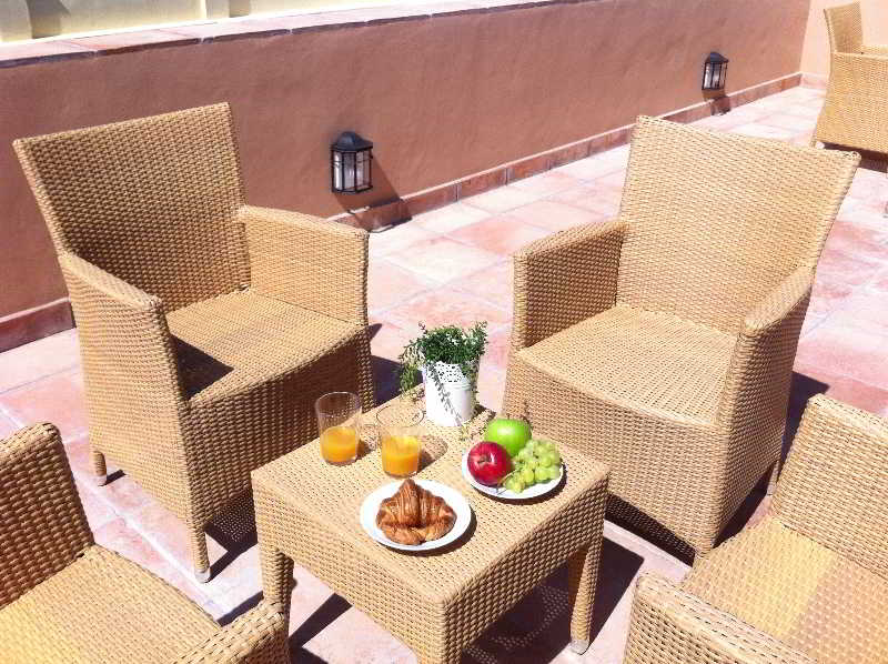 Life Apartments San Vicente 2
