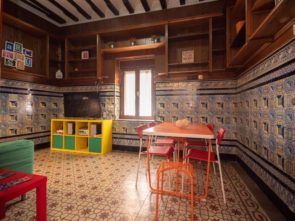 Arc House Sevilla - Hostel 2