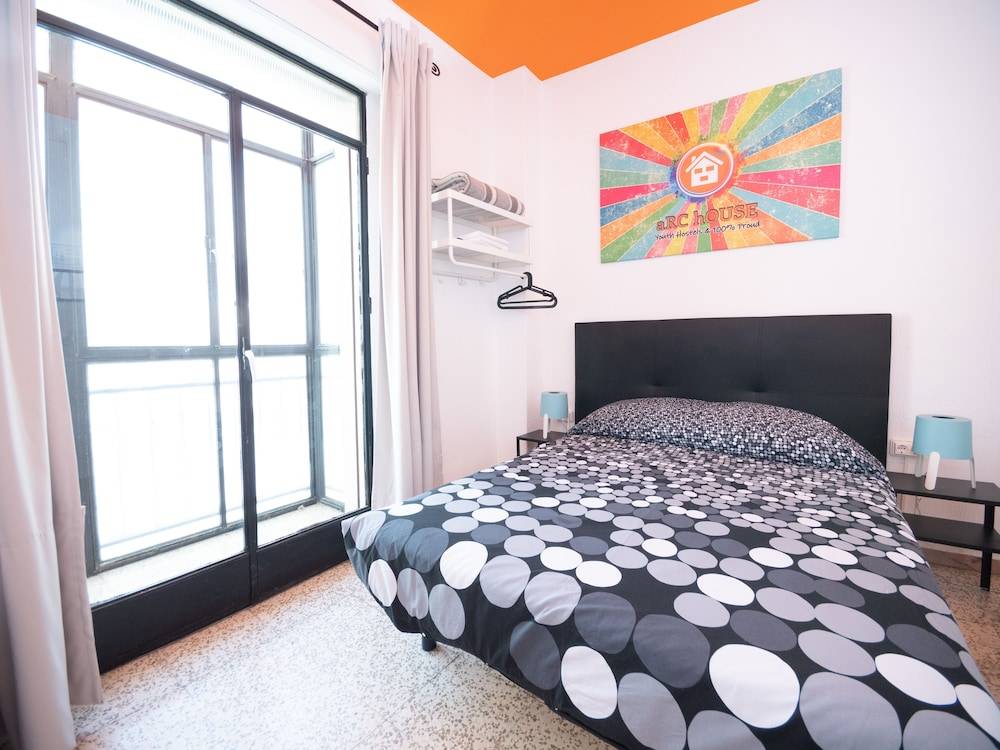 Arc House Sevilla - Hostel 1