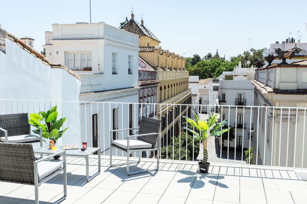 La Puerta de Palacio - Adults Only 1