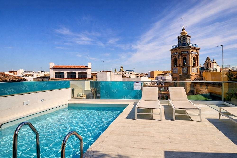 Numa Seville Molina 1