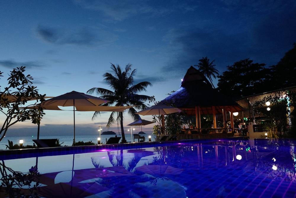 Nature Beach Resort 1