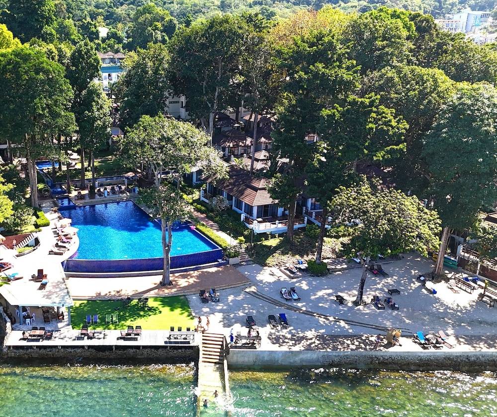 Chang Buri Resort & Koh Chang Hillside 1