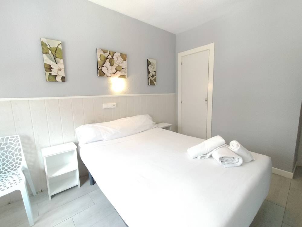 Hostal Albero by gaiarooms 1