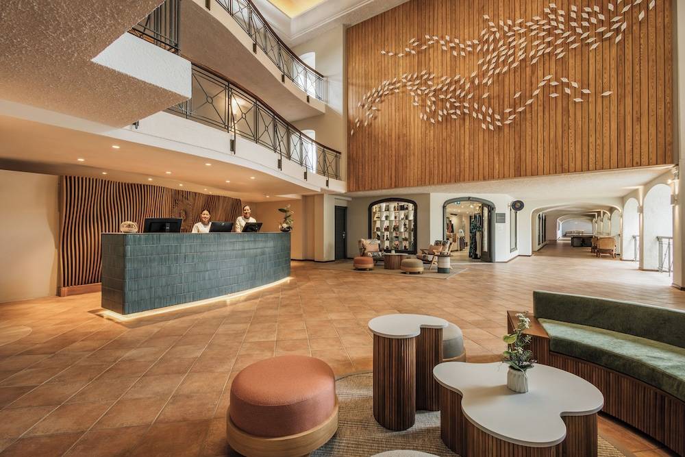 Mauricia Beachcomber Resort & Spa 2