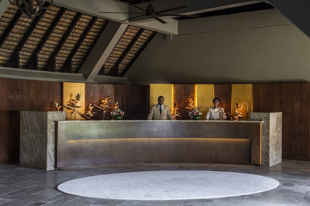 Royal Palm Beachcomber Luxury 2