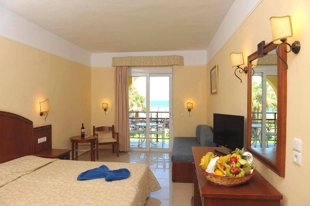 Vantaris Luxury Beach Resort 1
