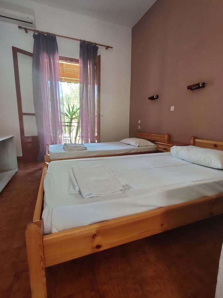 Kalypso studio Resorts 2