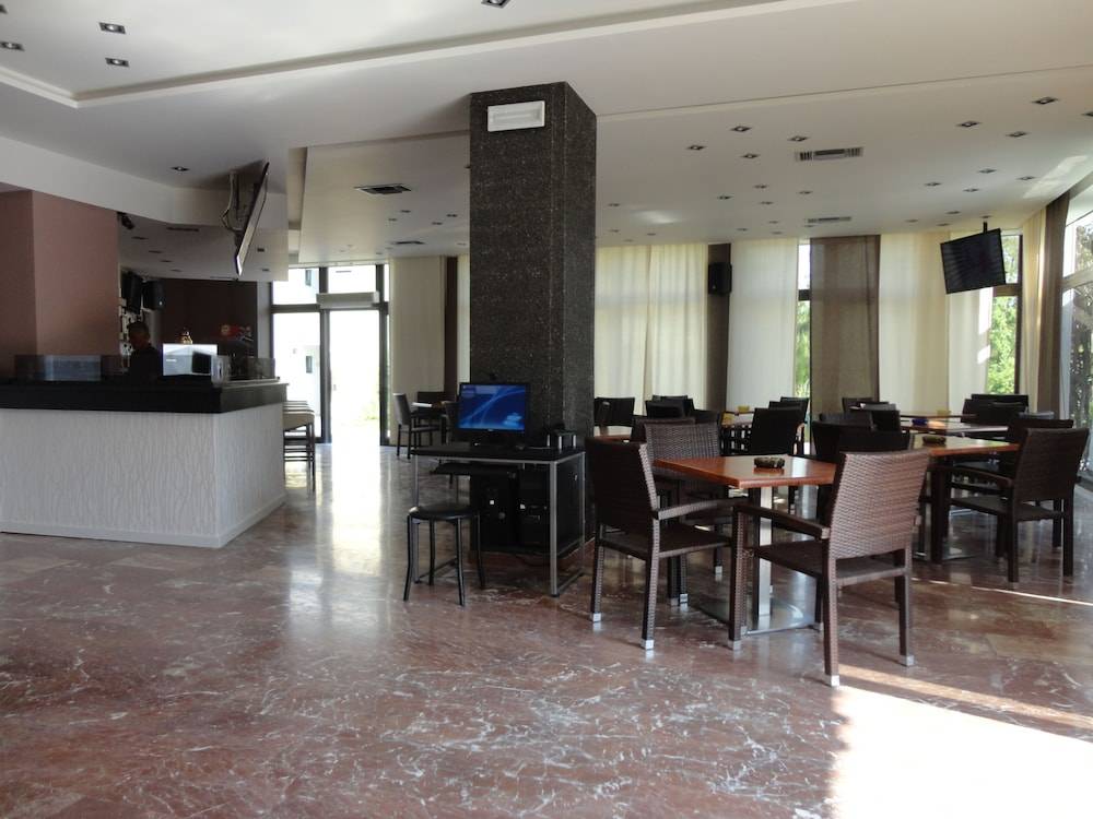 Morfeas Hotel 2