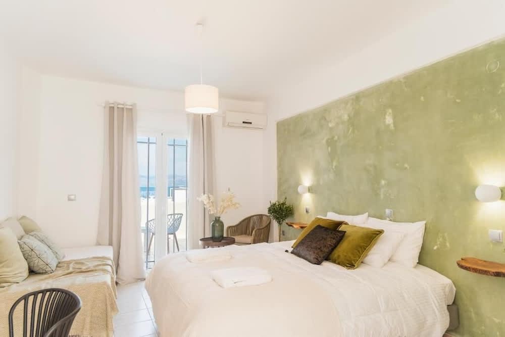 Ionian Blue Beach Hotel - Adults Only 2