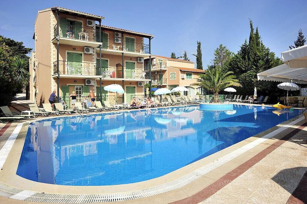 Philippos Kassiopi Apartments 1