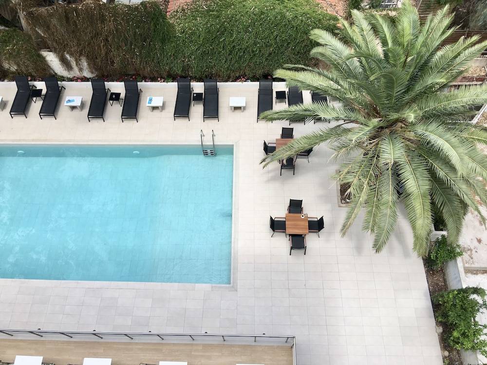 Athens coast hotel 1