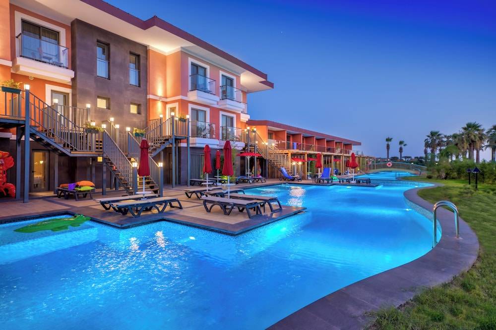 Megasaray Club Belek 1