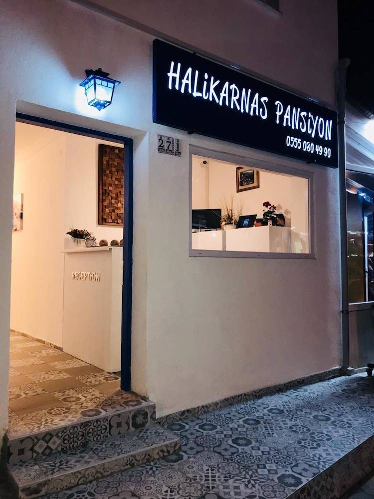 Halikarnas Pansiyon 1