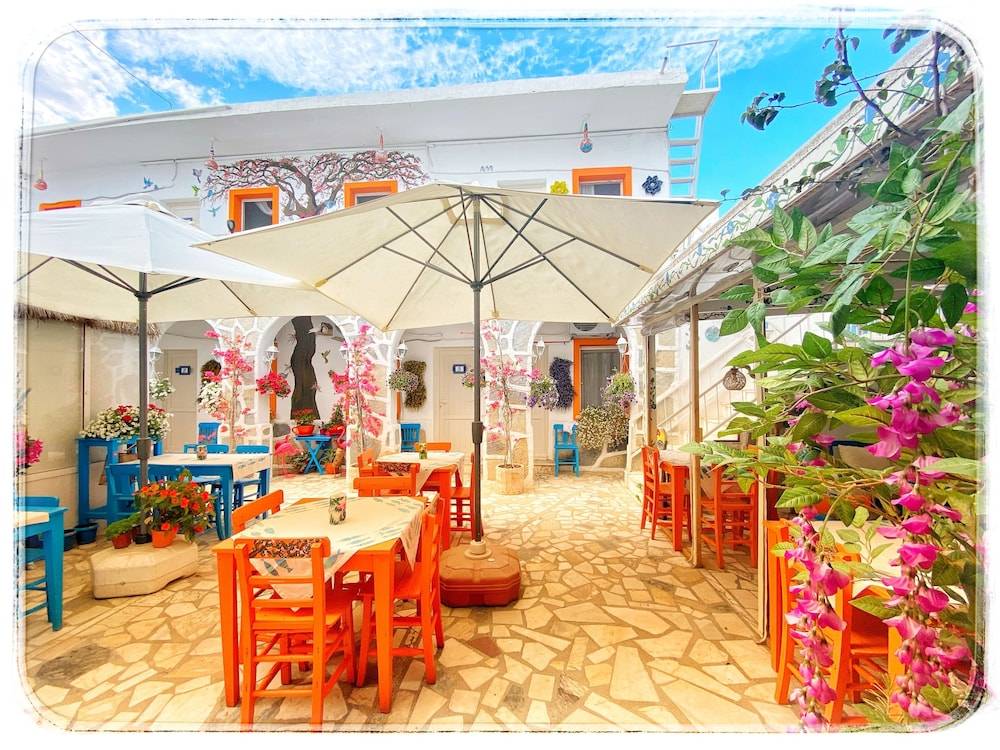 Bodrum Sade Otel 1