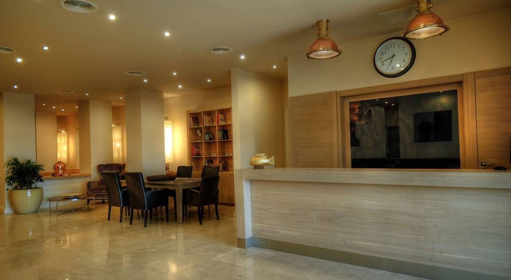 Lvzz Hotel 2