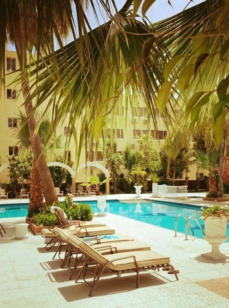 Tasiana Hotel Apartments Complex 1