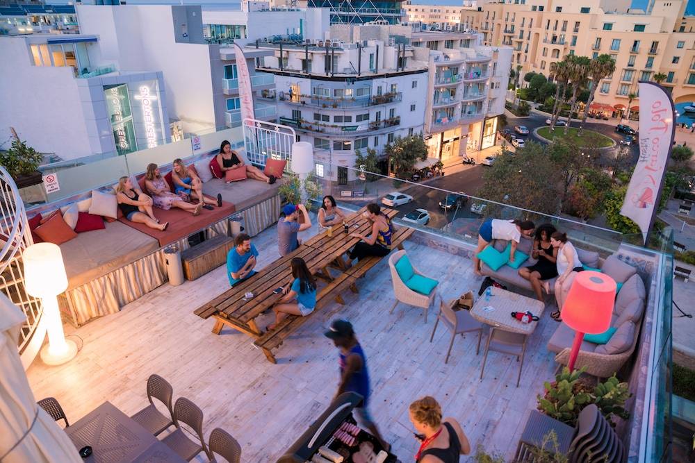 Marco Polo Party Hostel 1