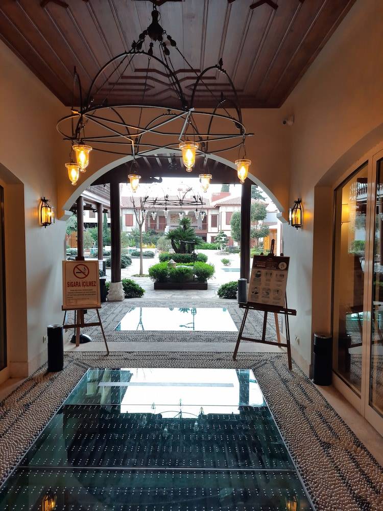 RuinAdalia Hotel 2