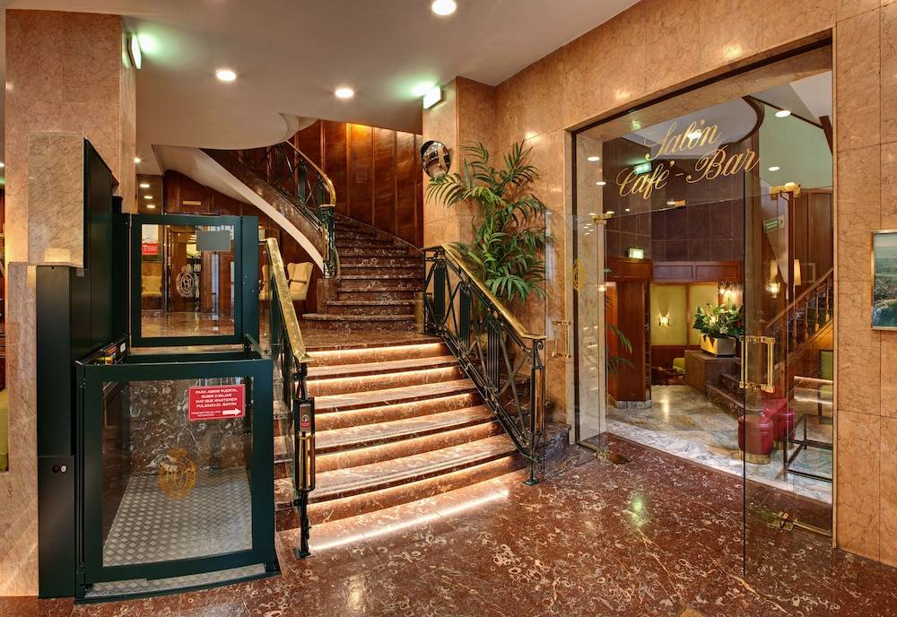 Hotel Hernán Cortés 2