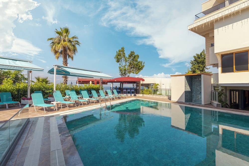 Tema 242 Hotel 1