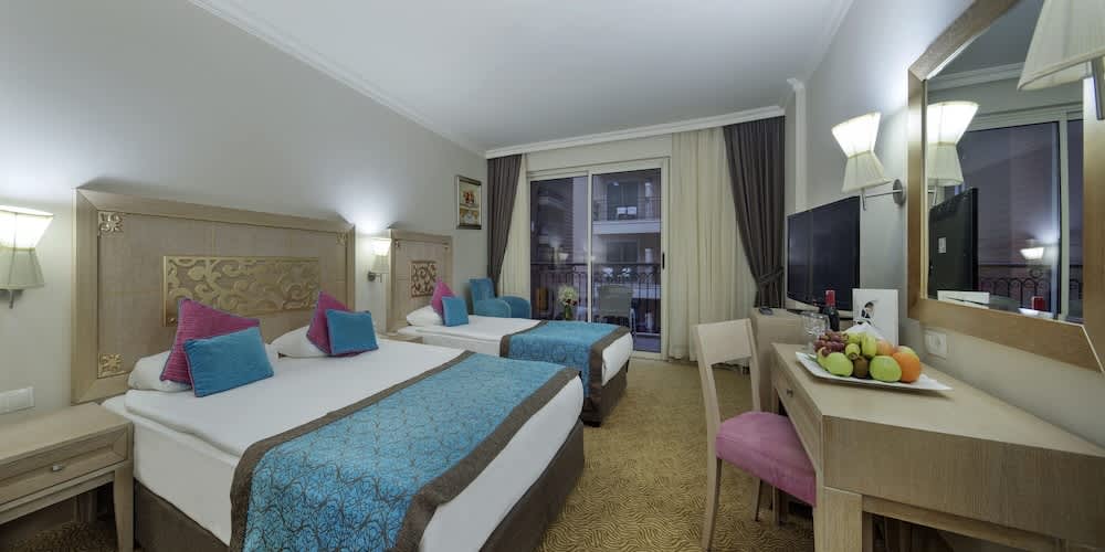 Crystal Family Comfort Collection - Ultimate All Inclusive 2