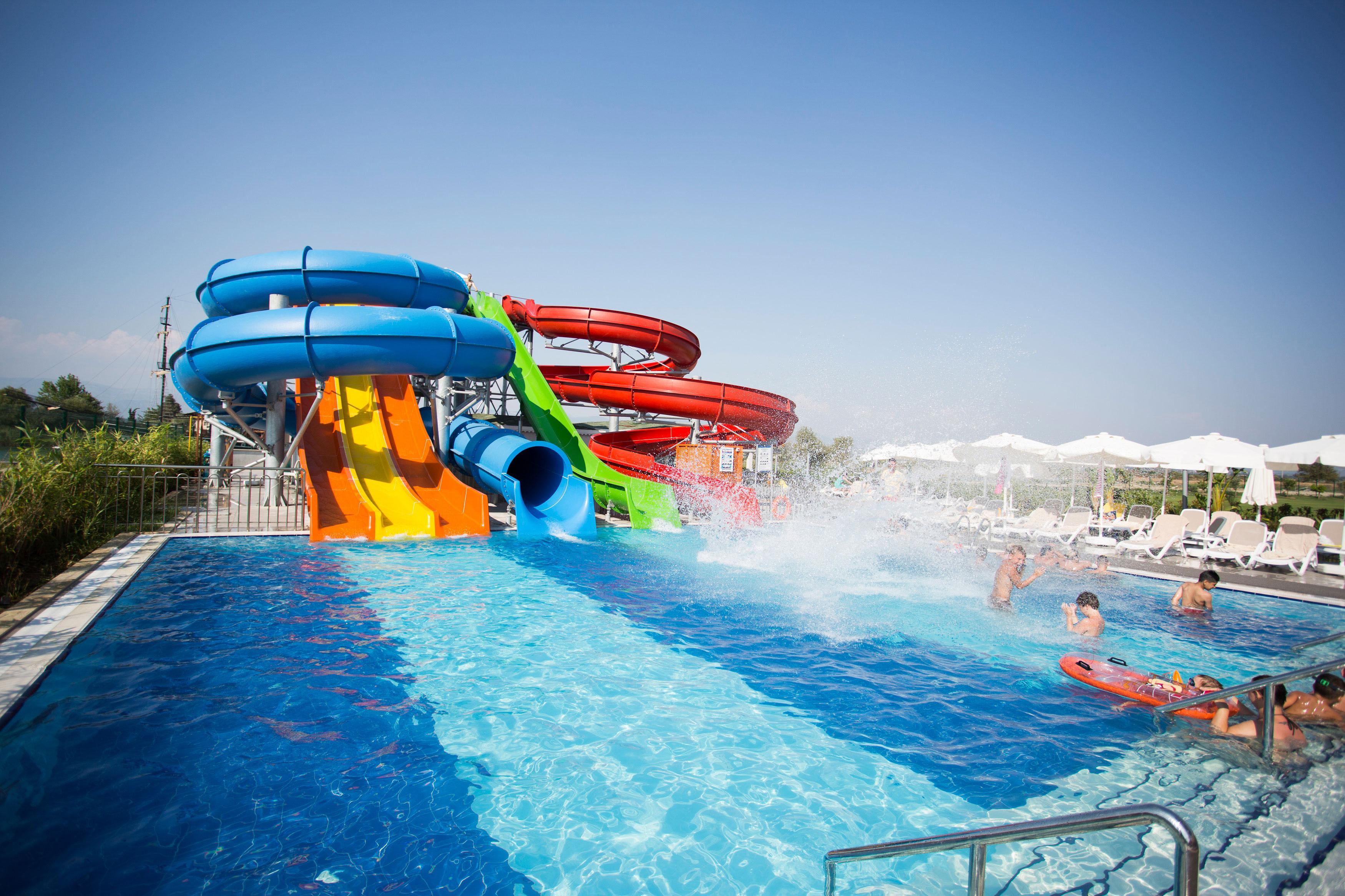 Water Side Resort & Spa 1