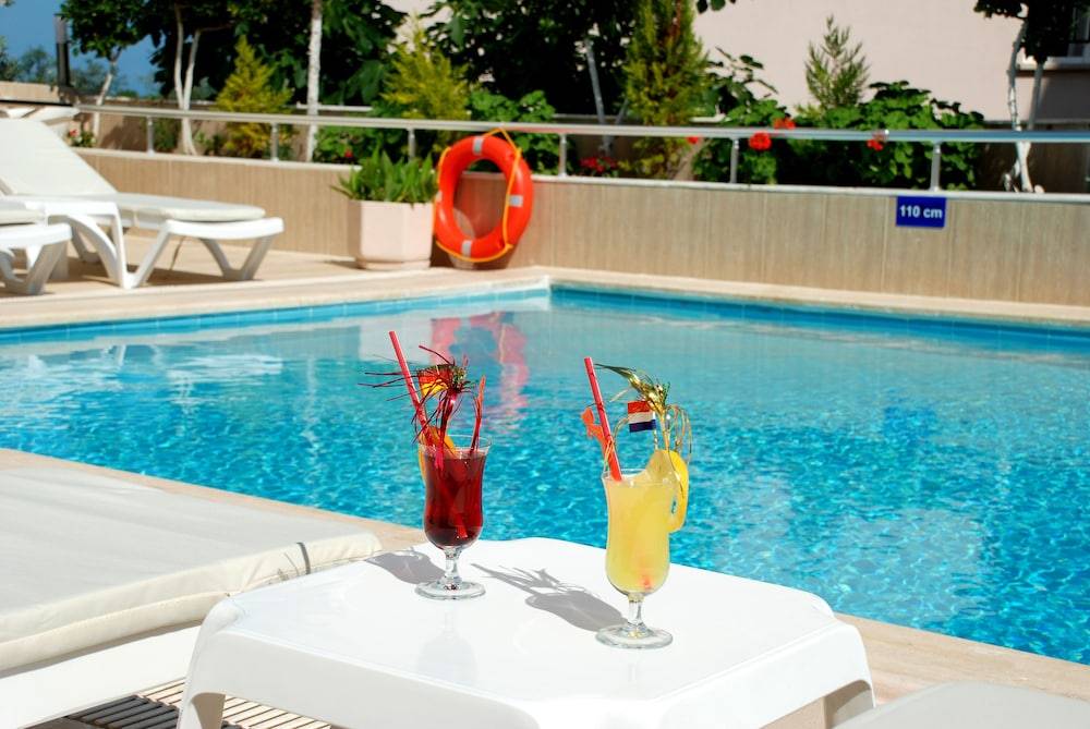 Lara Diamond Hotel 1