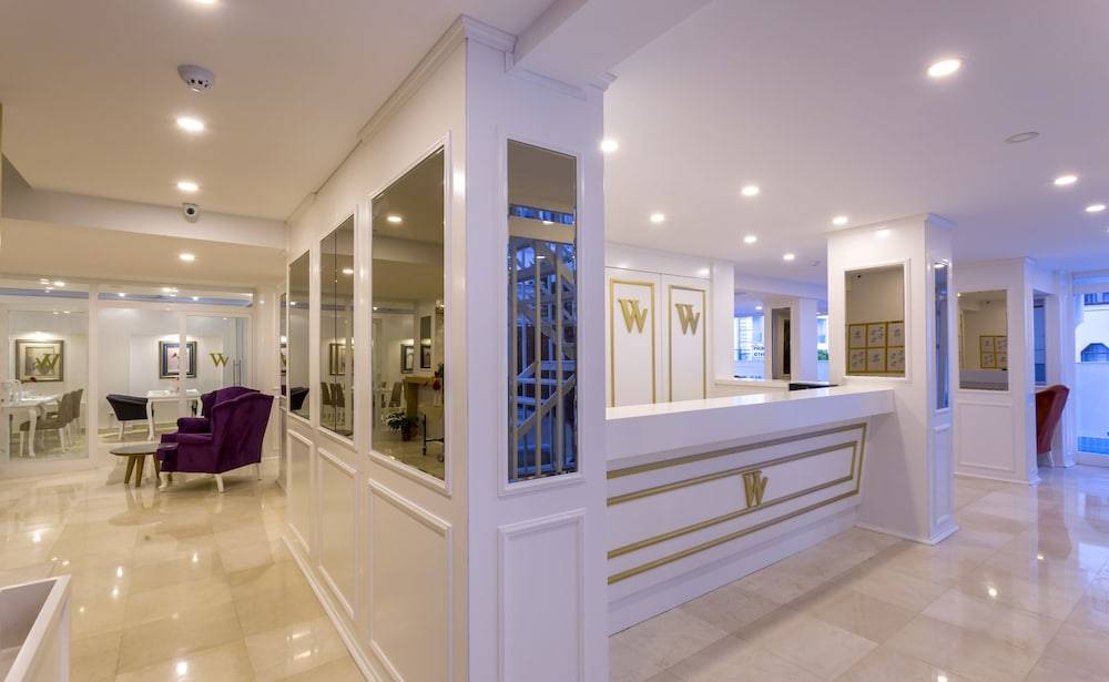 Wise Hotel & Spa - Adults Only 2