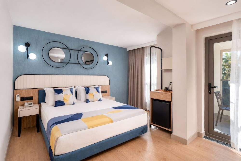 Mesona Hotels Blue Hill 1