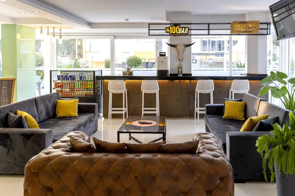 Mene City Hotel 2
