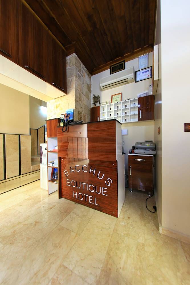 Bacchus Pension 2