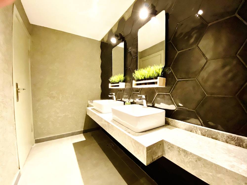Royal City Hotel 2