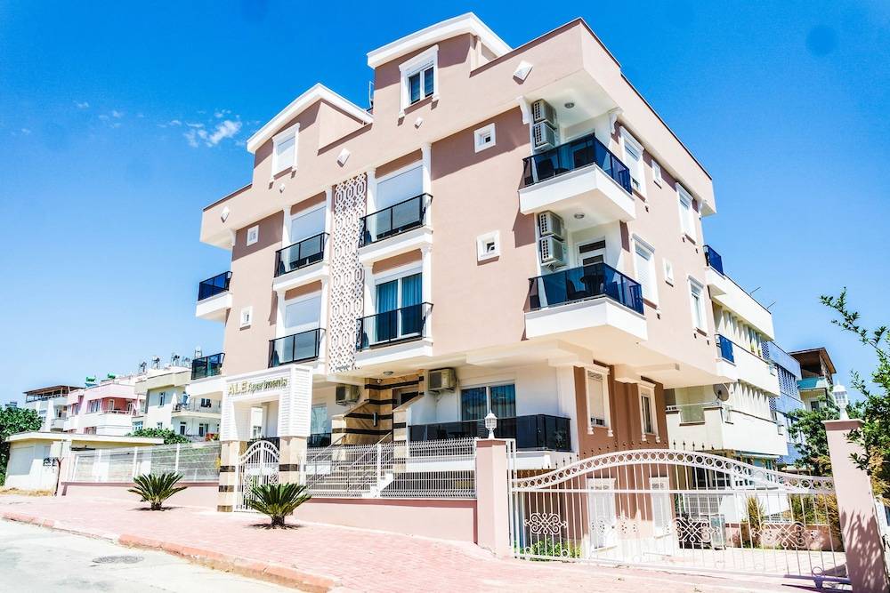 Ale Apartments Hotel 1