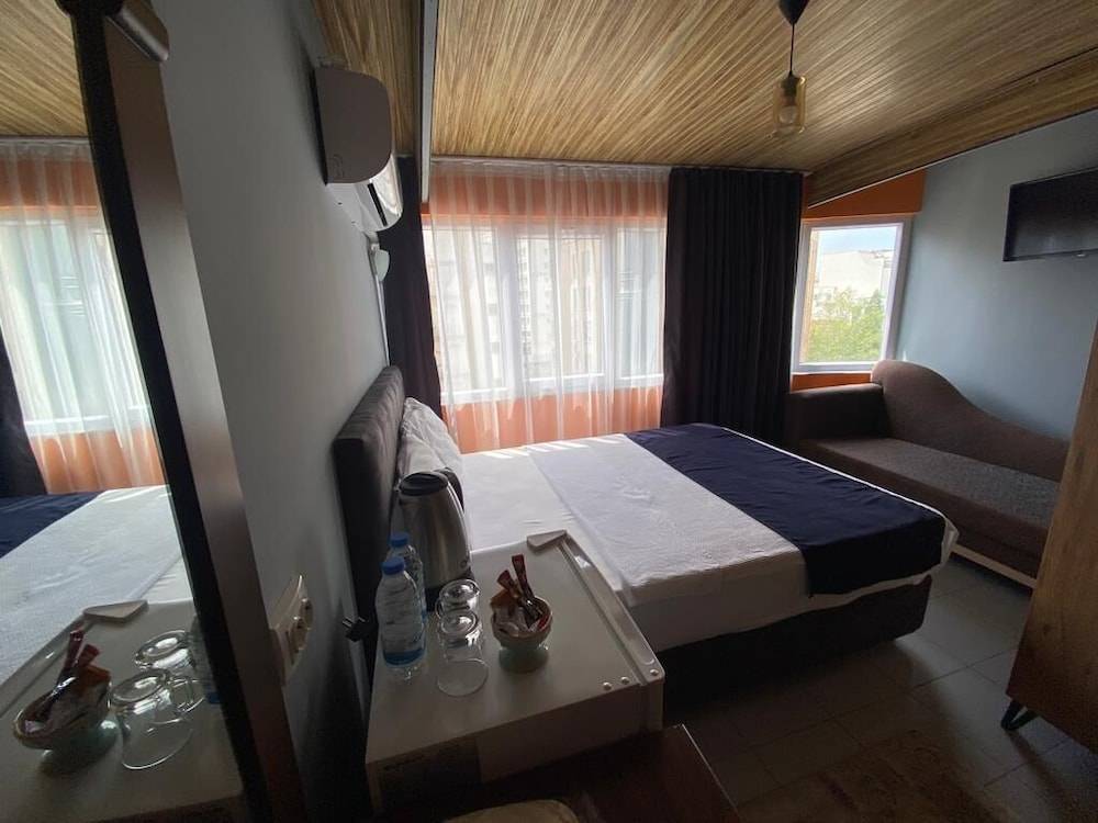 City House Hotel 1