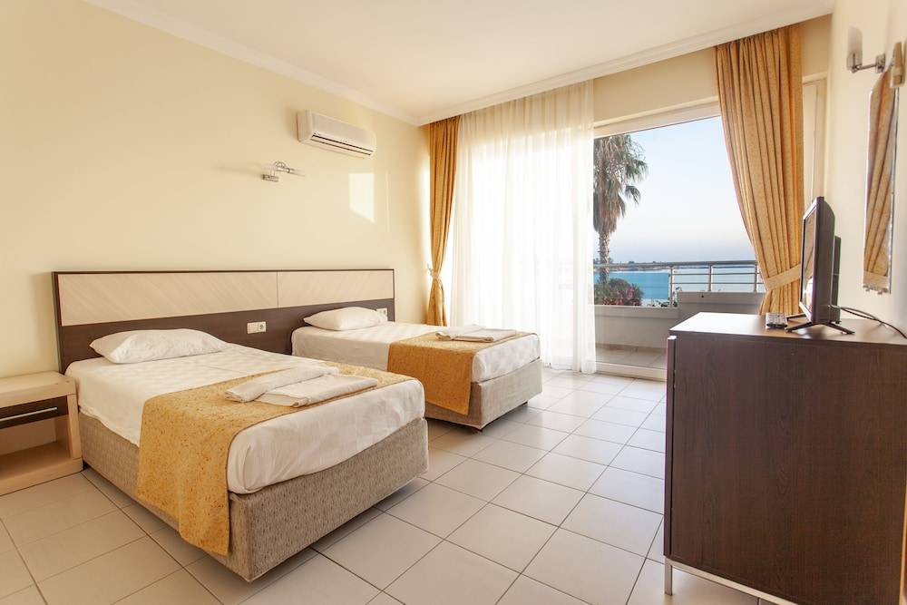 Side Beach Hotel 2
