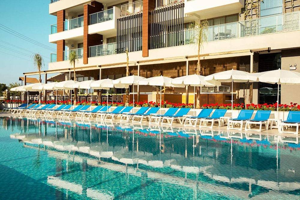 Calimera Side Resort 1