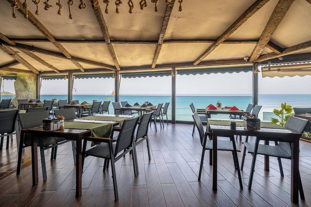 Tropic Beach Resort Hotel 2
