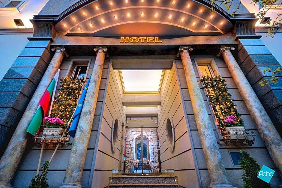 Art 'Otel 1