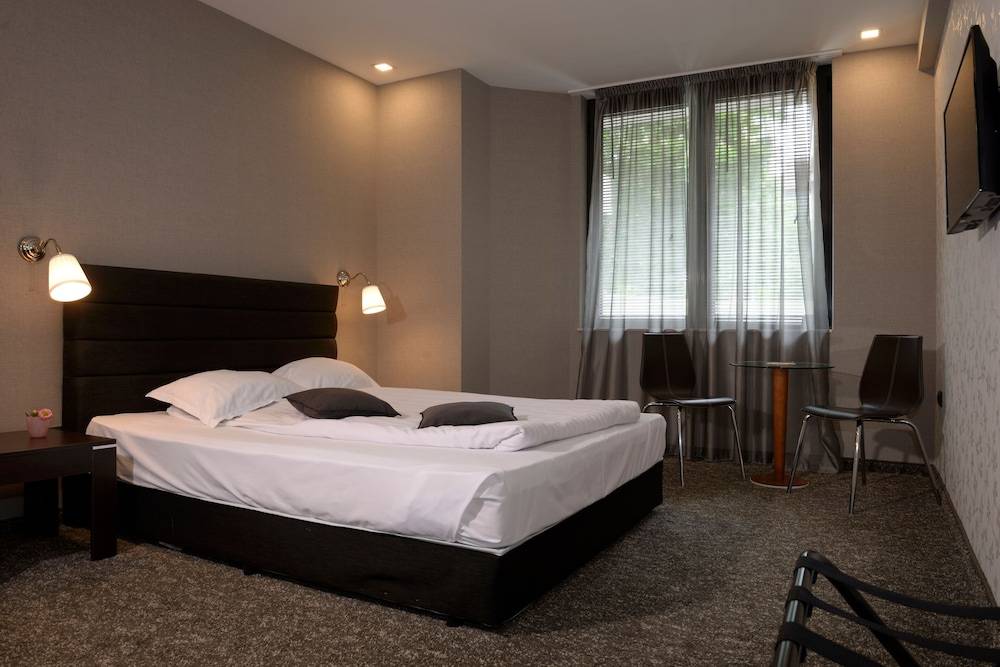 St. George Hotel 2