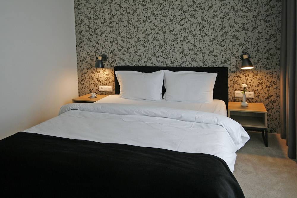 Vitosha Park Hotel - Free Pool & Gym 2
