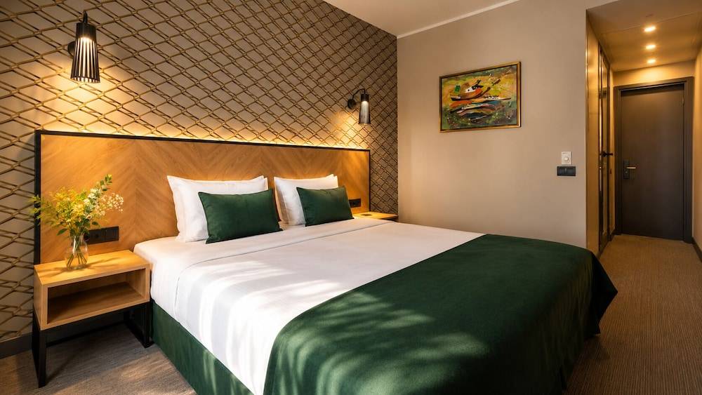 Vitosha Park Hotel - Free Pool & Gym 1