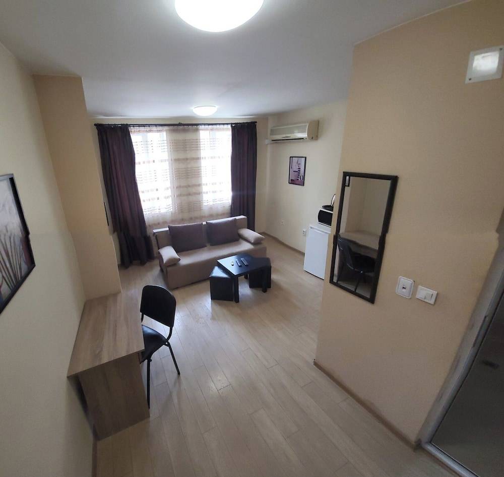Twain Apart&Rooms 1
