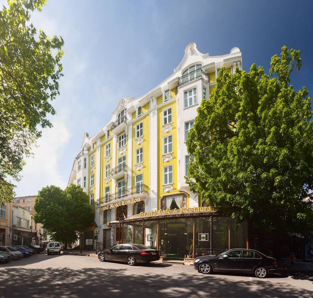 Grand Hotel London 1