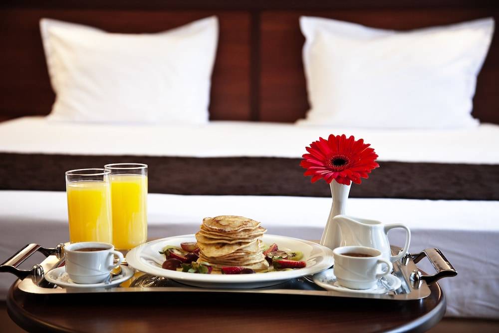 Favorit Hotel 1