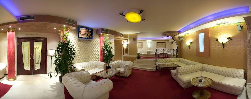 Capitol Hotel 2