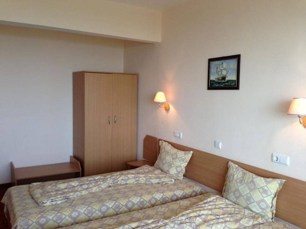 Vezhen Hotel 2