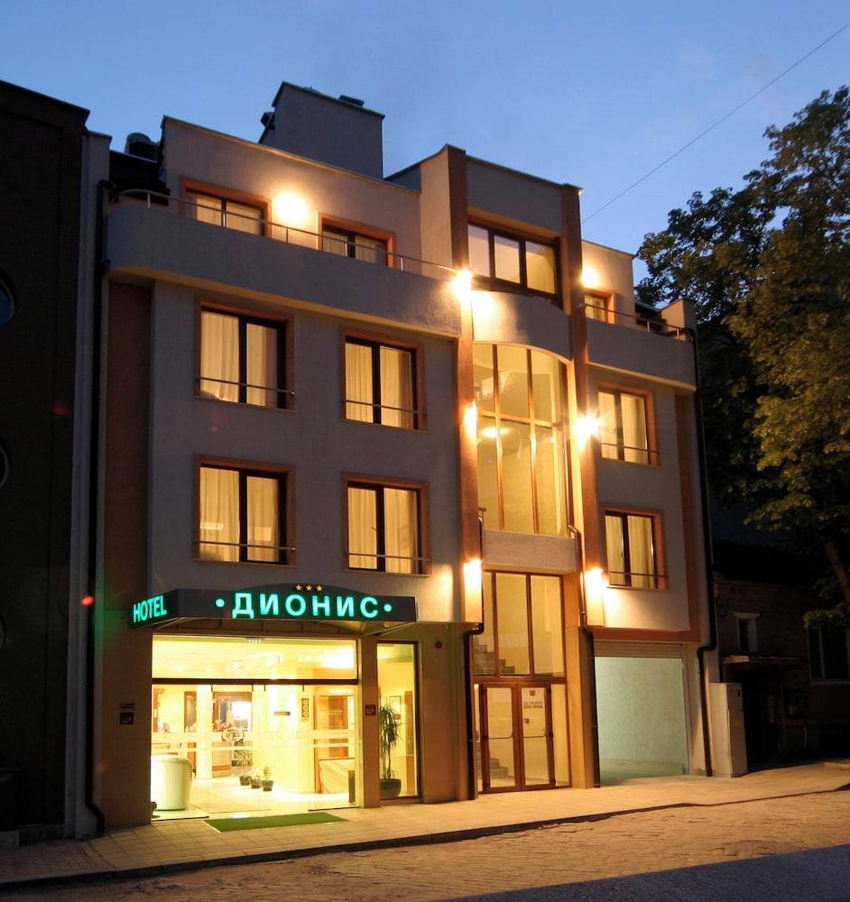 Dionis Hotel 1
