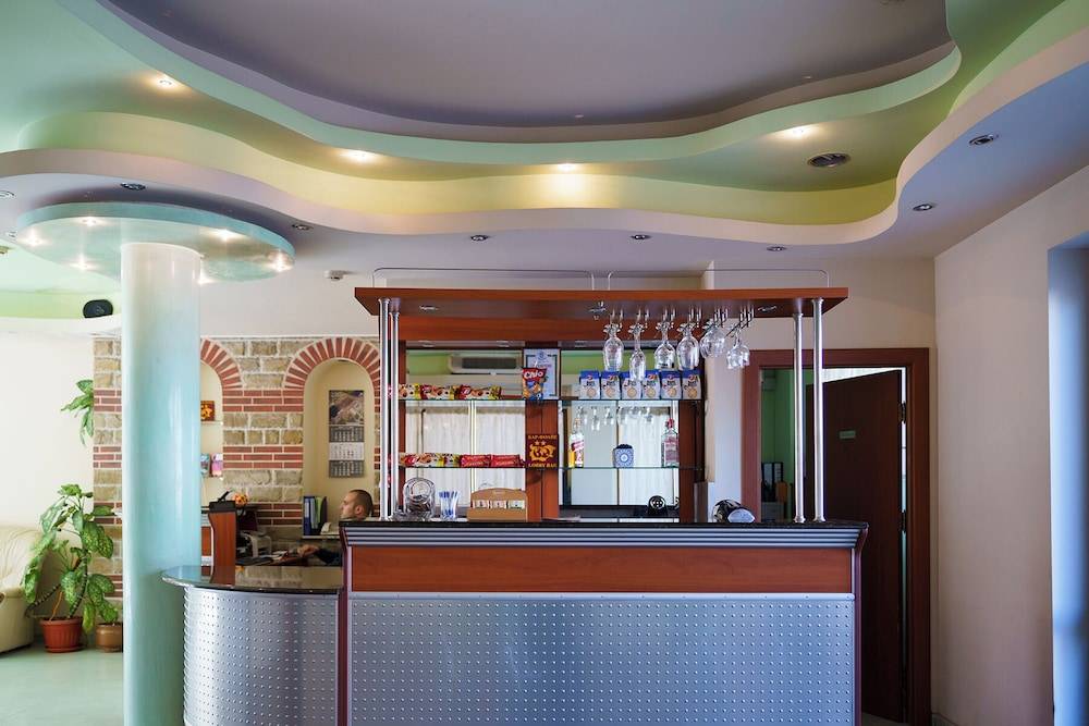 Dionis Hotel 2