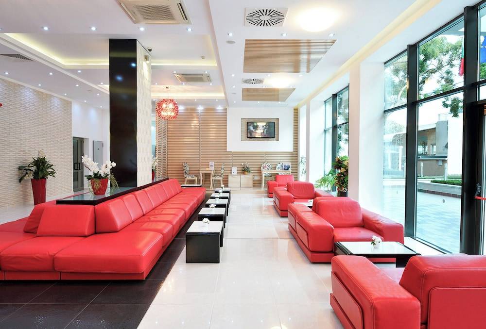 GRIFID Metropol Hotel - Premium All inclusive & Private Beach - Adults Only 2